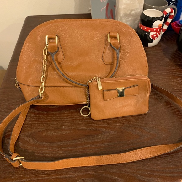 Handbags - Purse and Wallet Set Handbags - Purse and Wallet Set
